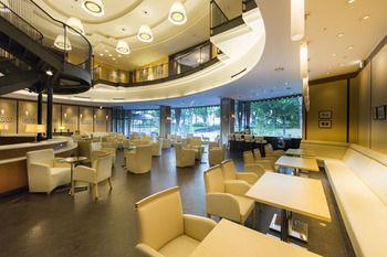 Premier Nakajima Park Hotel